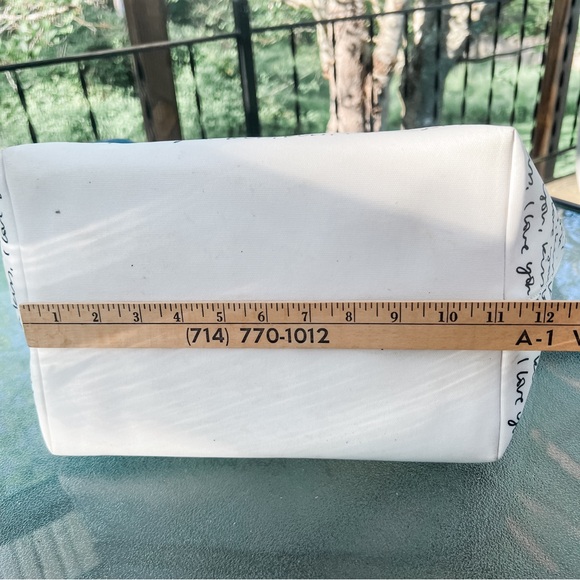 Kate Spade Sold Out Heart It Penelope White Canvas Tote Bag Sweet - Picture 15 of 15